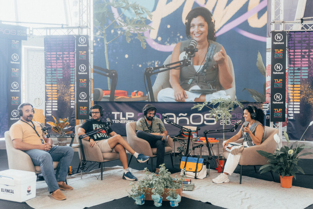 Todo Mal Podcast en TLP TENERIFE - Deborah Sabina